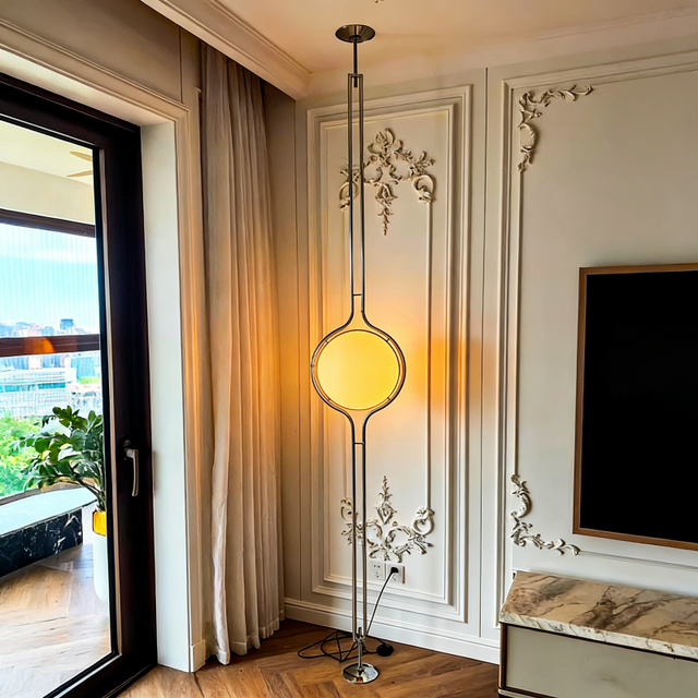 Nordic Designer Garrault Delord LED-vloerlamp Chroom Metaal Acryl Bal