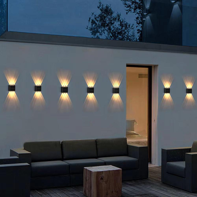 Solar LED buitenwandlamp waterdicht van zonsondergang tot zonsopgang